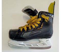 Dětské hokejové brusle Bauer Supreme S27 YTH EU33