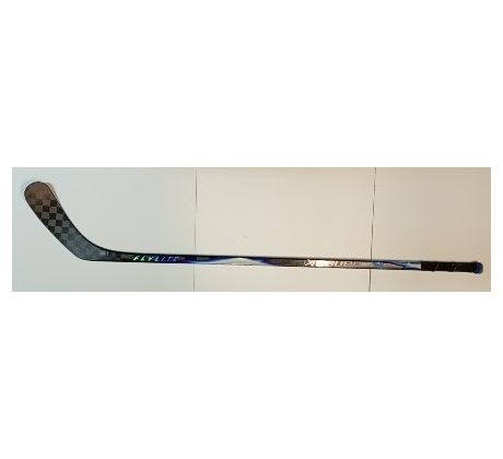 Hokejka Bauer Vapor Flylite JR – Pravá, P92, flex 50